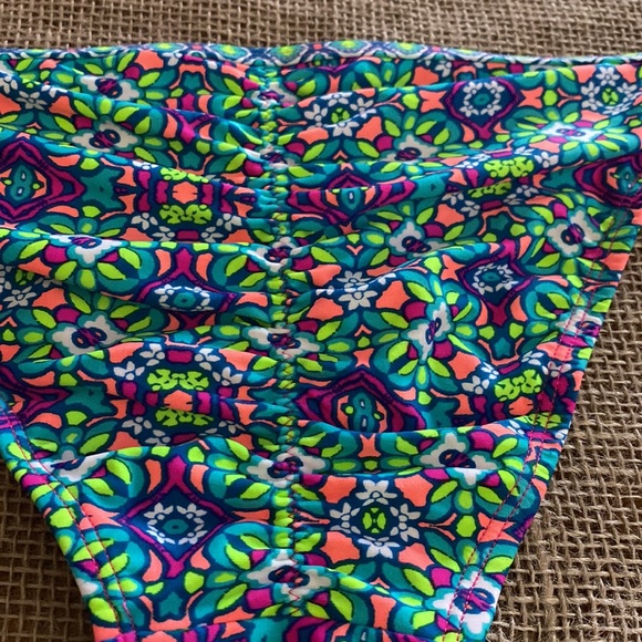 XHILARATION  WOMENS SWIMWEAR - Picture 3 of 7